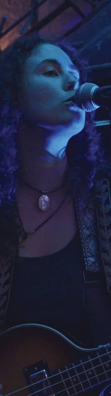 Zoie Green, bass · vocals